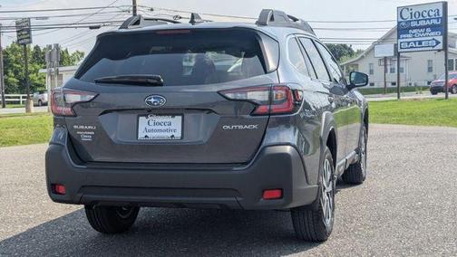 2025 Subaru Outback Premium