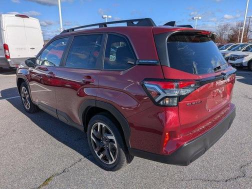 2025 Subaru Forester Hybrid Premium