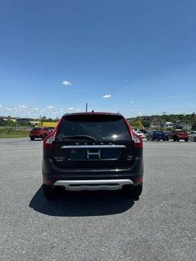 2017 Volvo XC60 T5 Dynamic