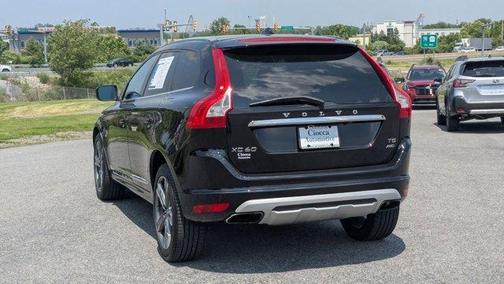 2017 Volvo XC60 T5 Dynamic