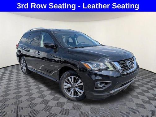 Magnetic Black 2019 Nissan Pathfinder SL