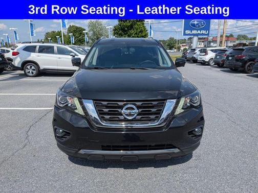 Magnetic Black 2019 Nissan Pathfinder SL
