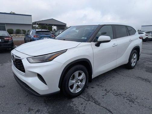 2022 Toyota Highlander L