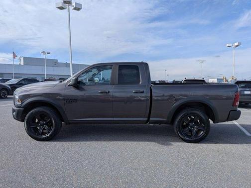 2022 RAM 1500 Classic SLT