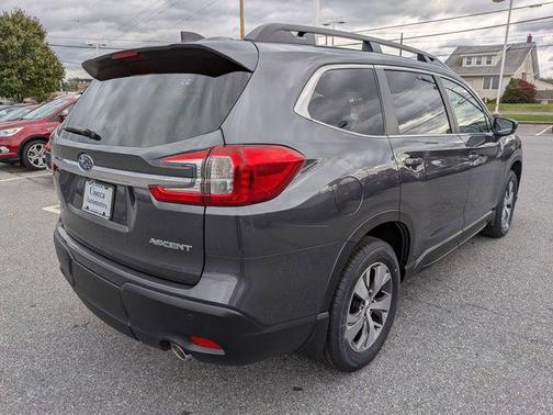 2025 Subaru Ascent Premium