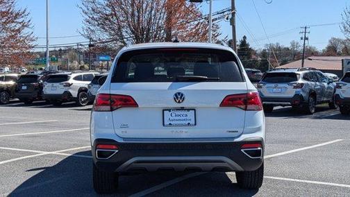 2024 Volkswagen Taos 1.5T SE