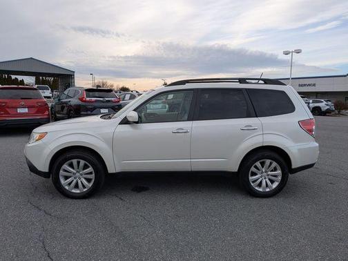 2013 Subaru Forester 2.5X Limited