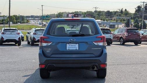 2022 Subaru Forester Base (CVT)
