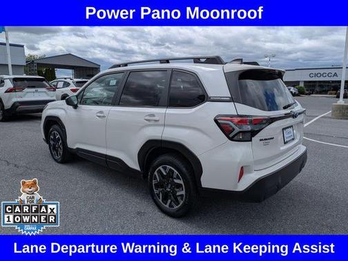 Crystal White Pearl 2025 Subaru Forester Premium