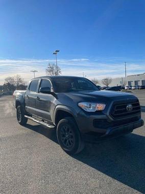 2022 Toyota Tacoma SR