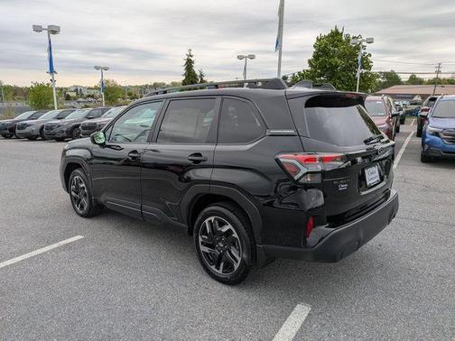 Black / Silver 2026 Subaru Forester Premium