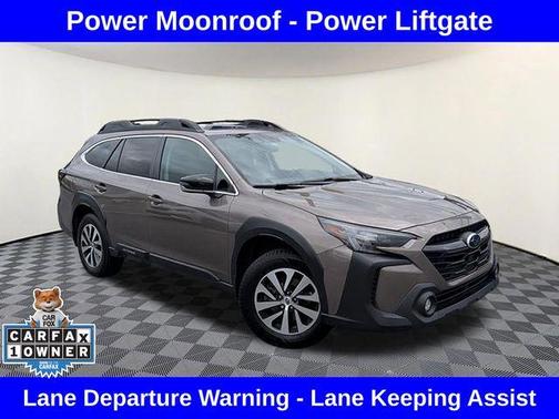 Brilliant Bronze Metallic 2023 Subaru Outback Premium