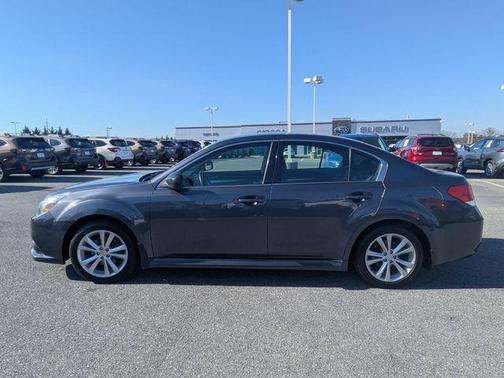 2014 Subaru Legacy 2.5i