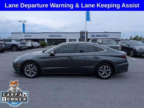 Gray 2022 Hyundai SONATA SEL
