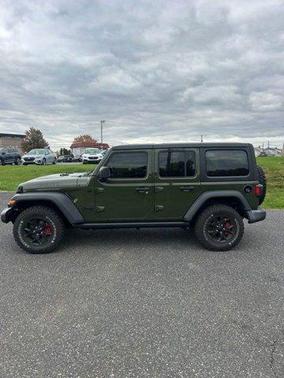 2022 Jeep Wrangler Unlimited Sport