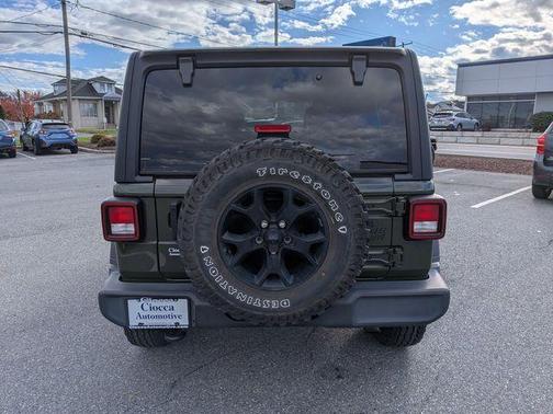 2022 Jeep Wrangler Unlimited Sport
