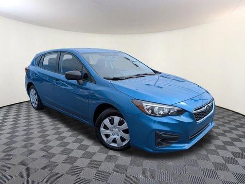 2017 Subaru Impreza 2.0i