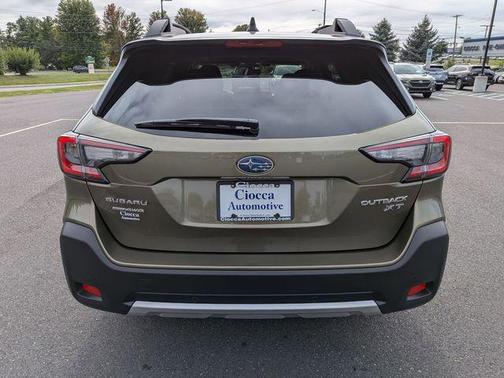 2025 Subaru Outback Limited XT