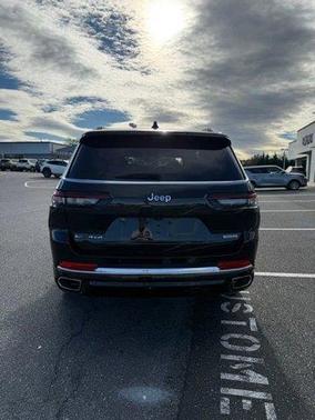 2022 Jeep Grand Cherokee L Overland