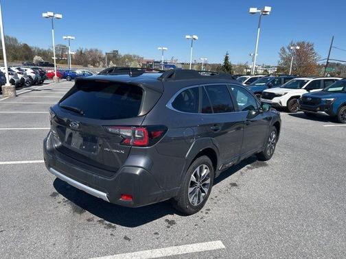 Magnetite Gray Metallic 2023 Subaru Outback Limited
