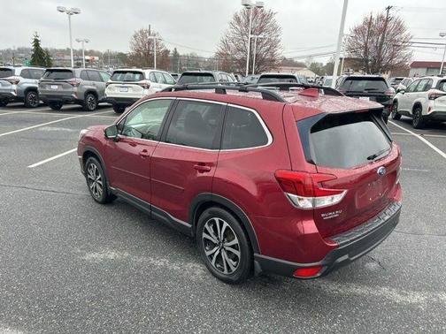 Crimson Red Pearl 2019 Subaru Forester Limited