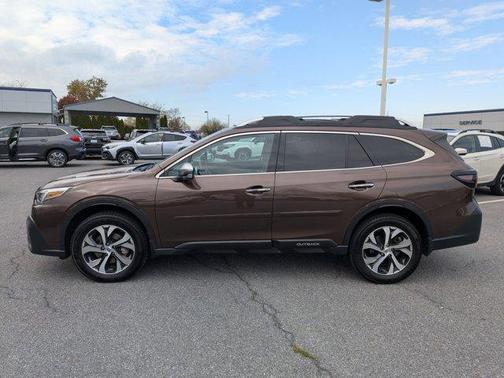 2020 Subaru Outback Touring XT
