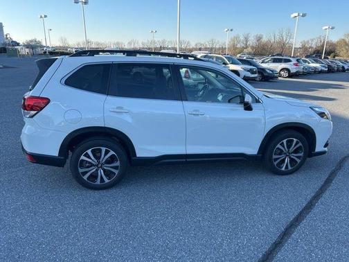 Crystal White Pearl 2024 Subaru Forester Limited
