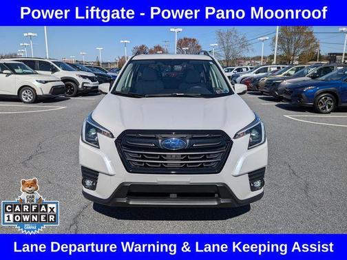 Crystal White Pearl 2024 Subaru Forester Limited