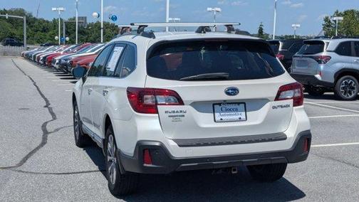 2018 Subaru Outback 2.5i Touring