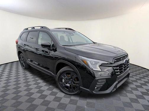 Crystal Black Silica 2026 Subaru Ascent Onyx Edition Touring
