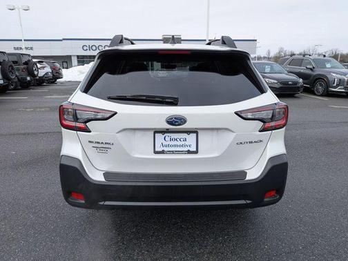 2025 Subaru Outback Premium