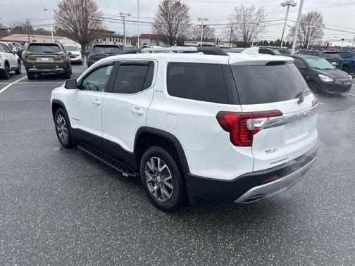 Summit White 2021 GMC Acadia SLE