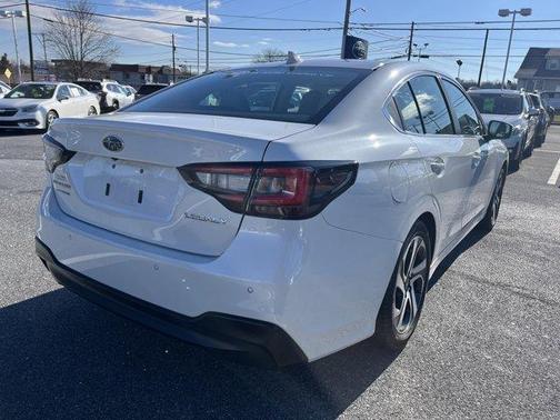 Photo 2 of 5 of 2022 Subaru Legacy