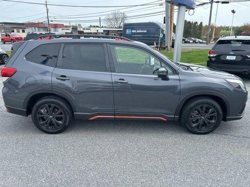 Magnetite Gray Metallic 2024 Subaru Forester Sport