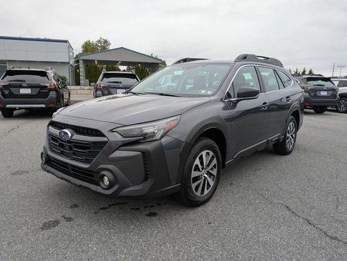 2025 Subaru Outback Base