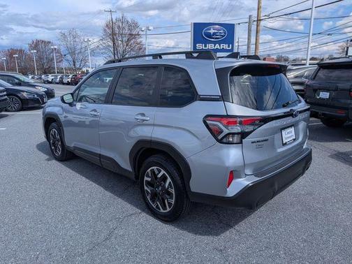 Ice Silver Metallic 2025 Subaru Forester Premium