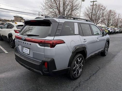 Ice Silver Metallic 2026 Subaru Outback Touring XT