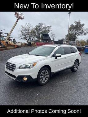 2017 Subaru Outback 2.5i Touring