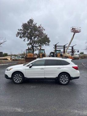 2017 Subaru Outback 2.5i Touring