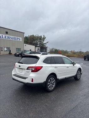 2017 Subaru Outback 2.5i Touring