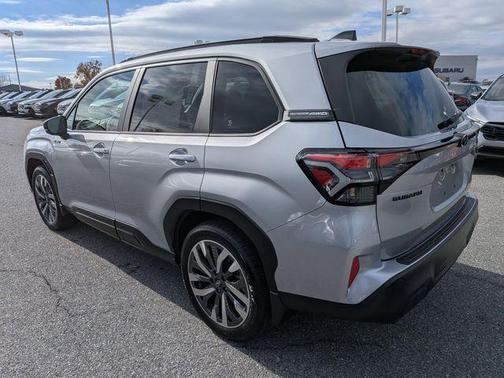 2025 Subaru Forester Hybrid Touring