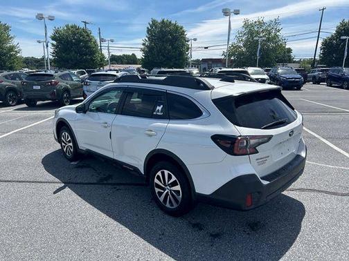 Crystal White Pearl 2020 Subaru Outback Premium