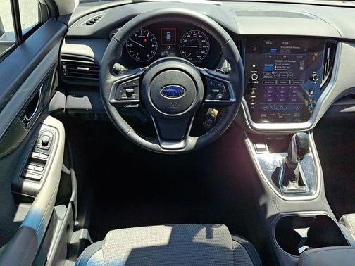 Crystal White Pearl 2020 Subaru Outback Premium