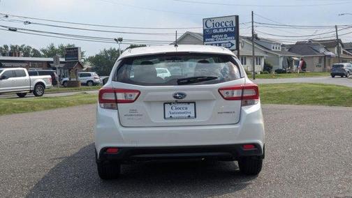 2019 Subaru Impreza 2.0i