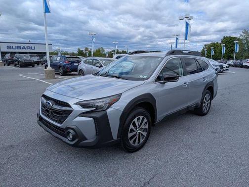 Ice Silver Metallic 2025 Subaru Outback Premium