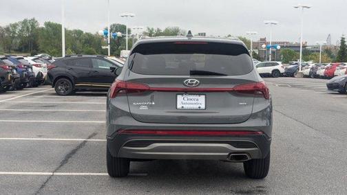 2022 Hyundai SANTA FE SE
