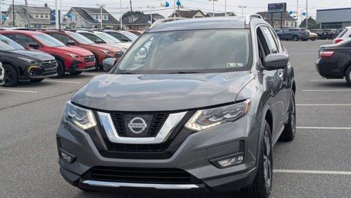 2017 Nissan Rogue SL