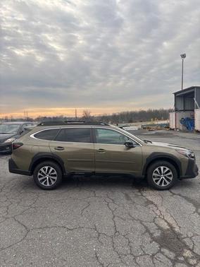 2023 Subaru Outback Premium