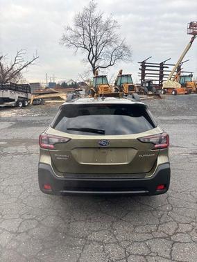 2023 Subaru Outback Premium