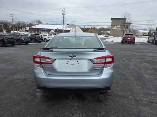 2017 Subaru Impreza 2.0i Sport